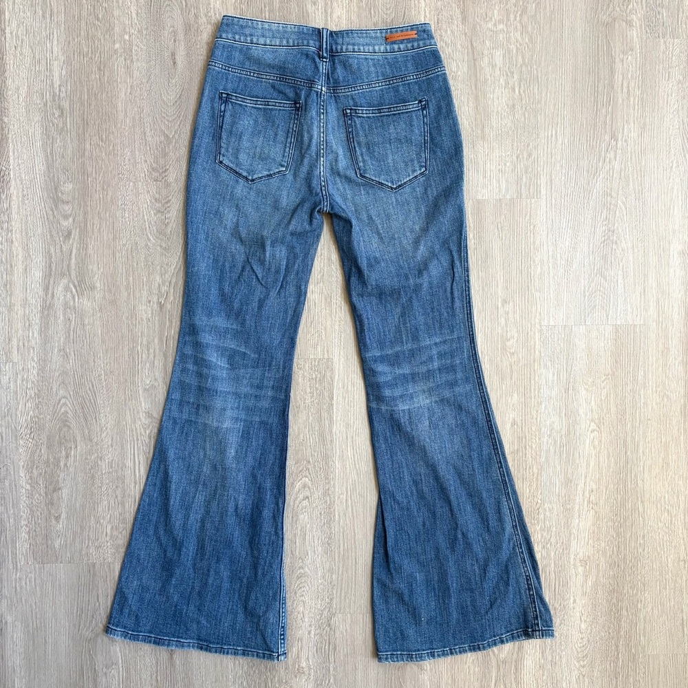 Anthropologie Pilcro Mid-Blue Flared Wide-Leg Jeans - Picture 5 of 16